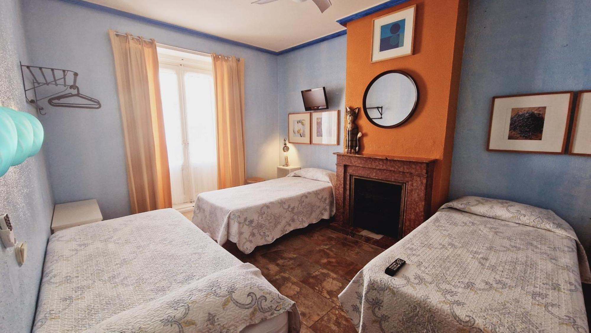 Casa De Huespedes Dolce Vita Madrid Ngoại thất bức ảnh