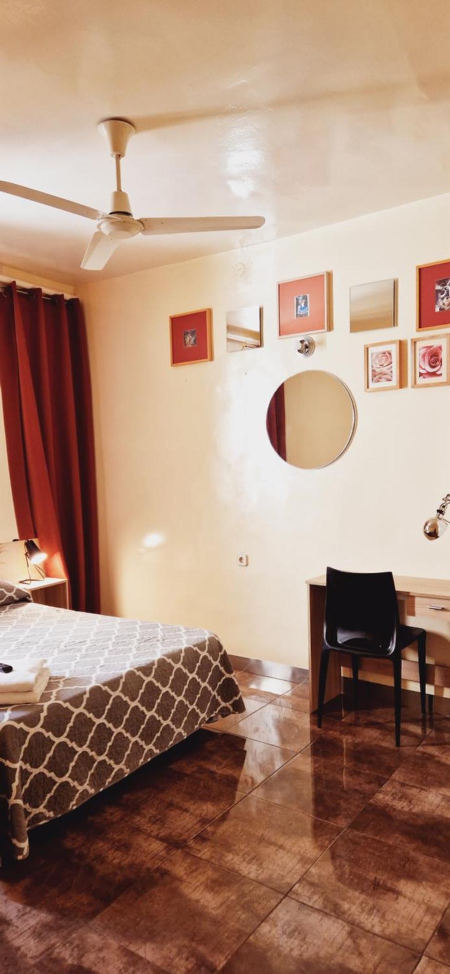 Casa De Huespedes Dolce Vita Madrid Ngoại thất bức ảnh