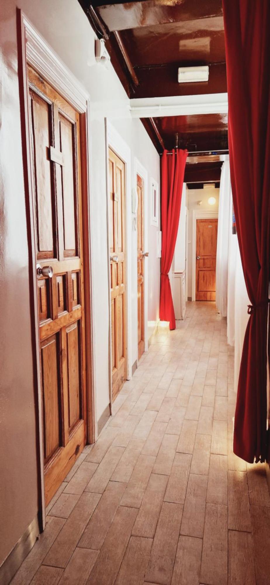 Casa De Huespedes Dolce Vita Madrid Ngoại thất bức ảnh