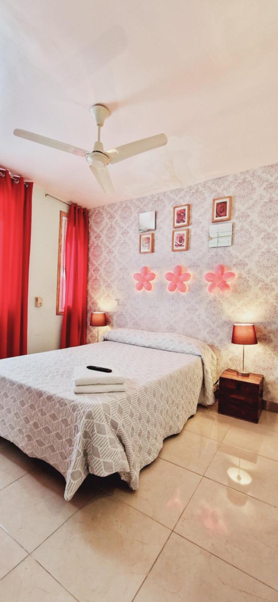 Casa De Huespedes Dolce Vita Madrid Ngoại thất bức ảnh