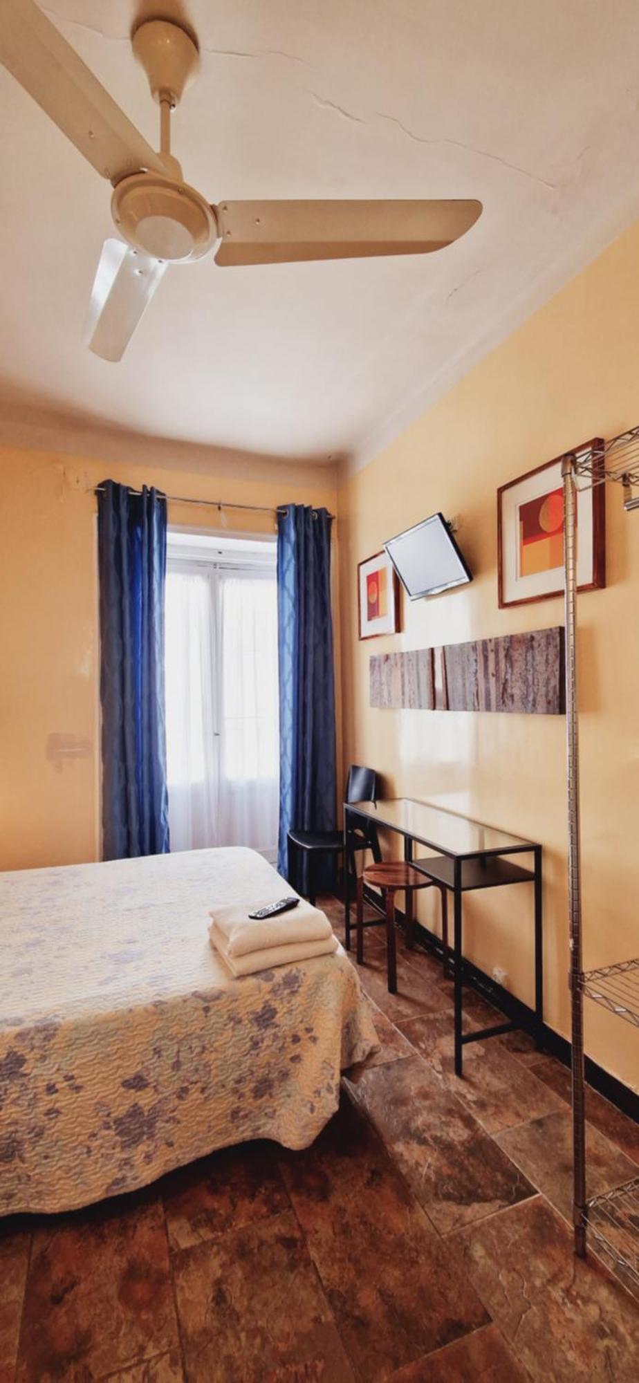 Casa De Huespedes Dolce Vita Madrid Ngoại thất bức ảnh