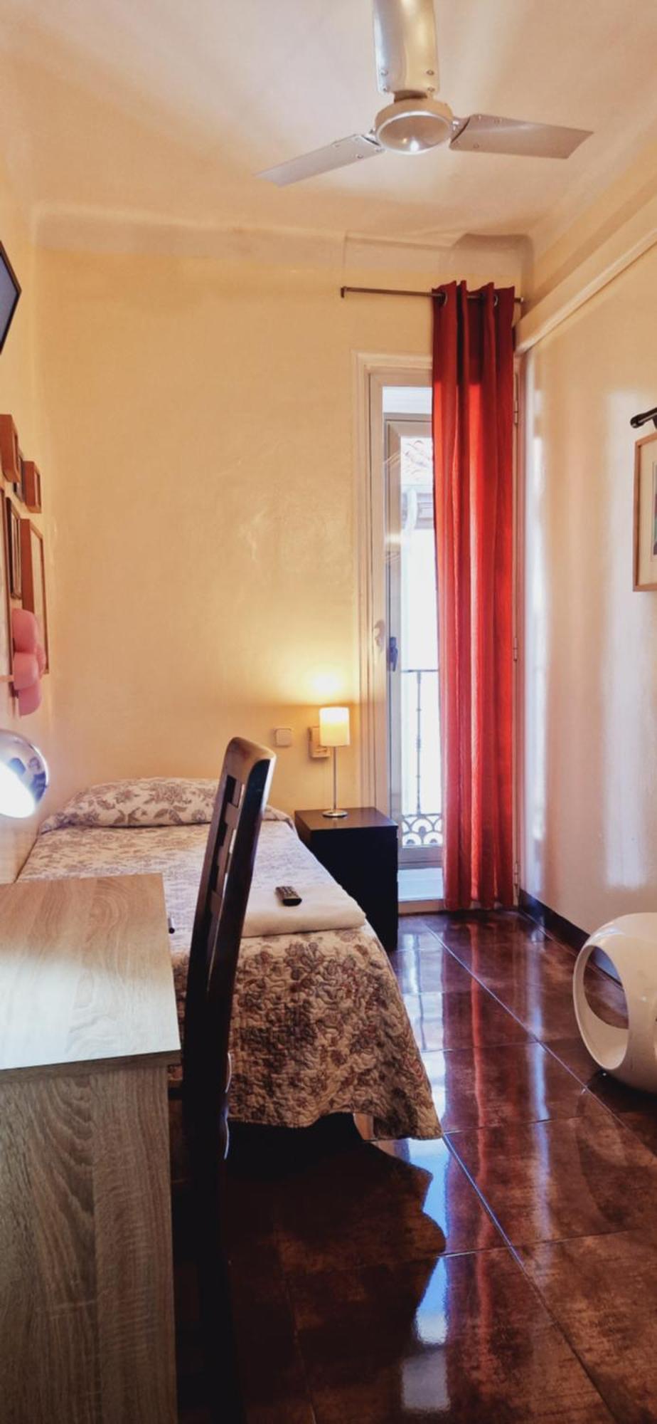 Casa De Huespedes Dolce Vita Madrid Ngoại thất bức ảnh
