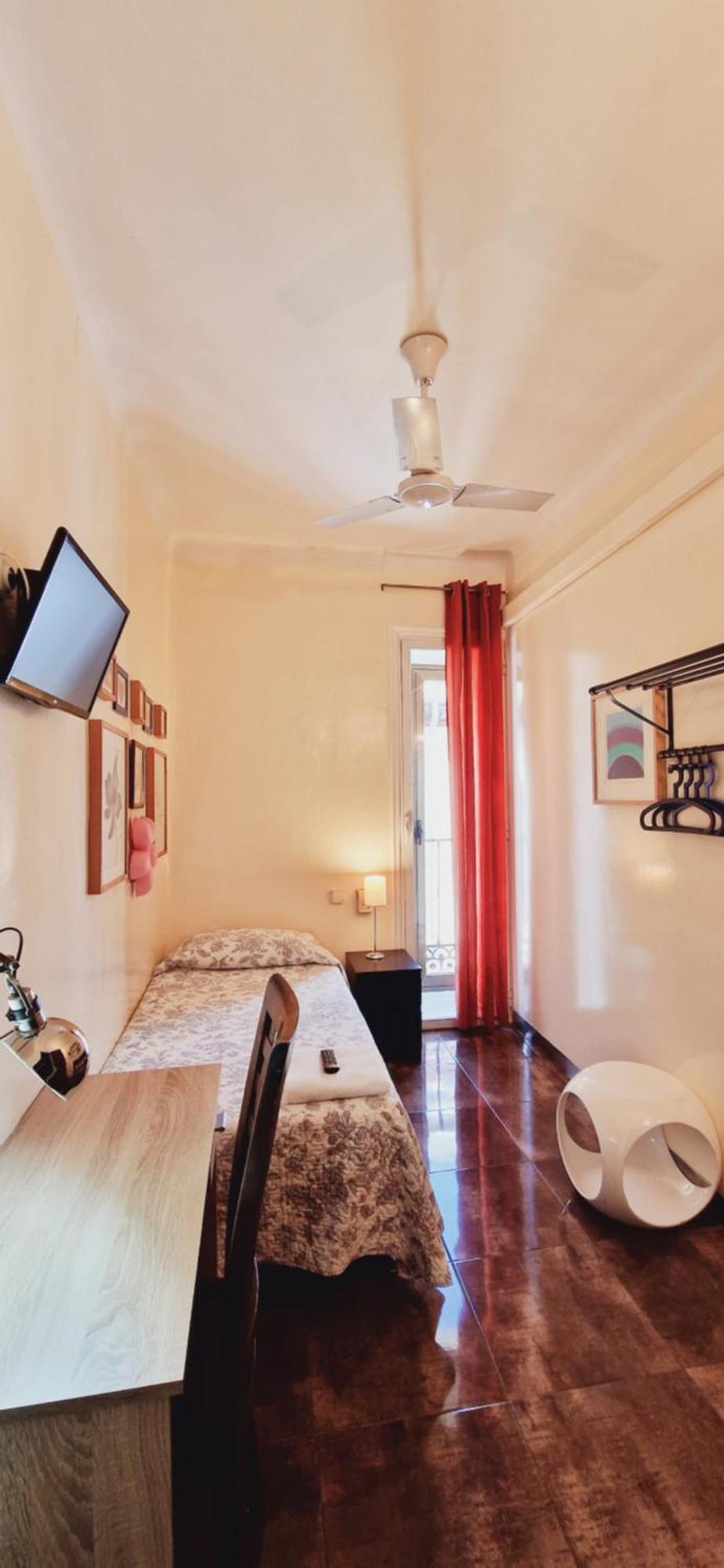Casa De Huespedes Dolce Vita Madrid Ngoại thất bức ảnh