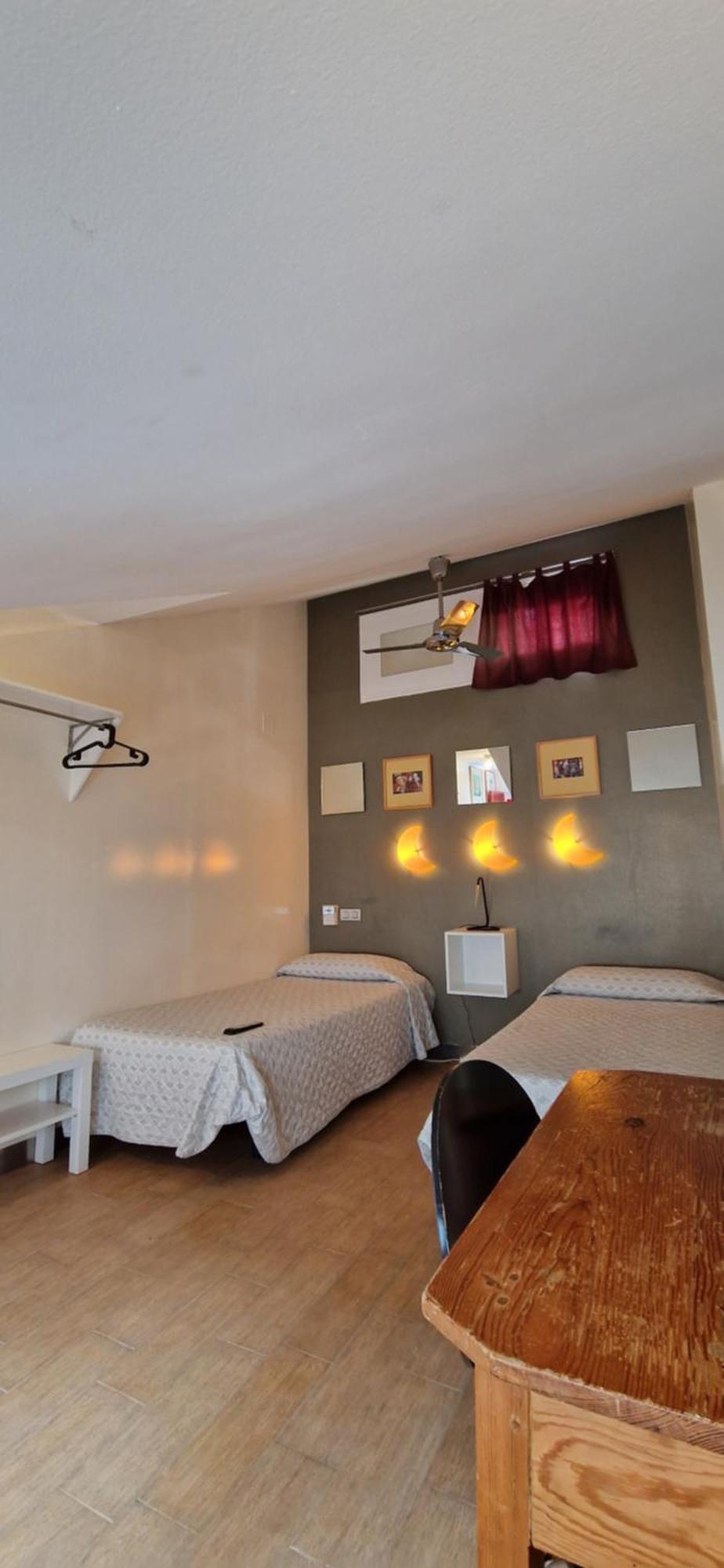 Casa De Huespedes Dolce Vita Madrid Ngoại thất bức ảnh