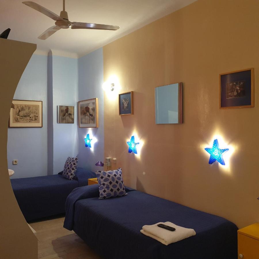Casa De Huespedes Dolce Vita Madrid Ngoại thất bức ảnh